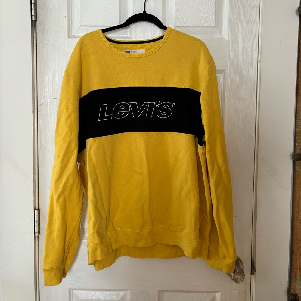Yellow Levi’s Crewneck Sweatshirt Size XXL